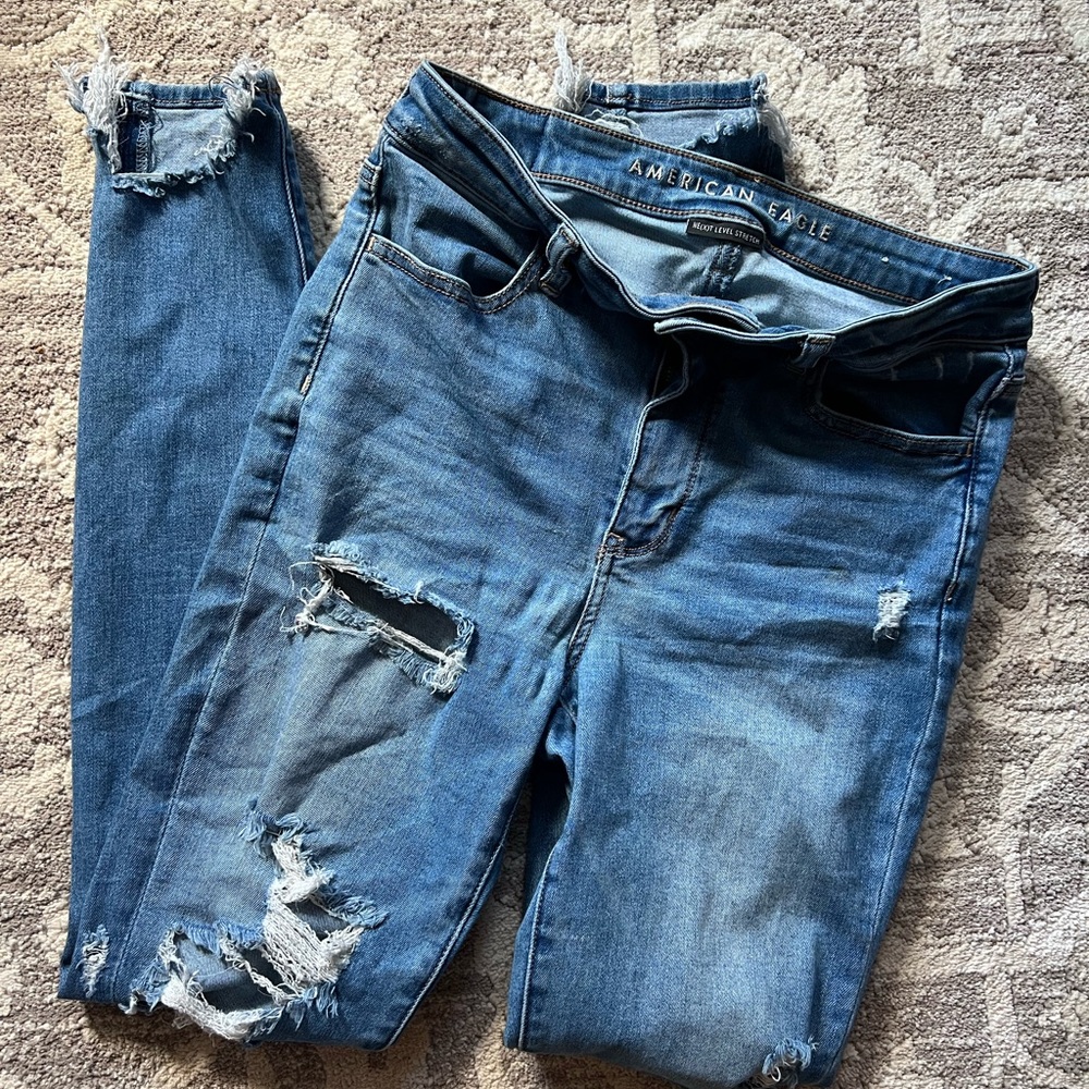 AE destroyed skinny jeans